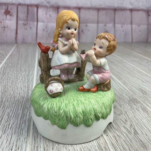 Lund’s Lites Music Box. Lefton China. Hand Painted  #00123. Boy, Girl Picnic - Picture 1 of 11